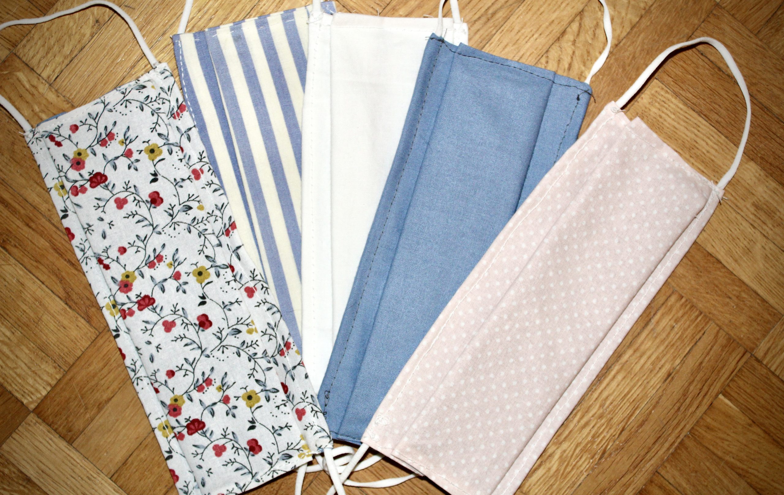Tuto : comment coudre un masque en tissu trois plis ? - Pepnaf
