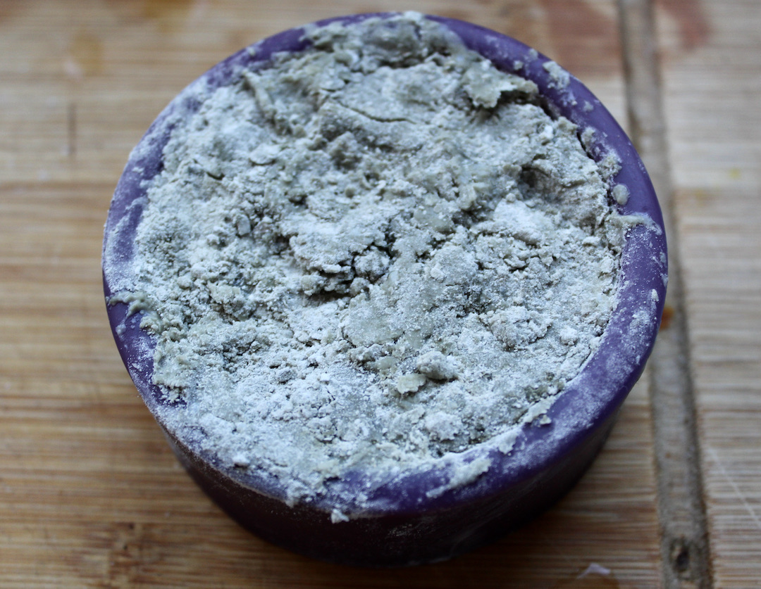 Recette de shampoing solide maison pour cheveux gras - Pepnaf